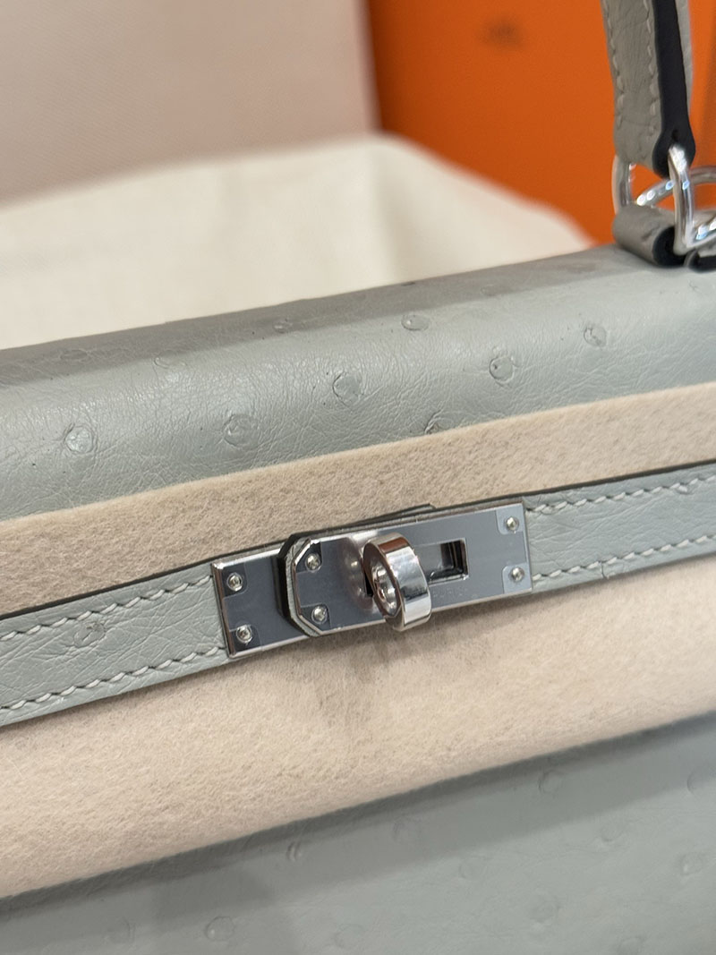 女性 バッグ 人気ハイブランド HERMES ケリー25 外縫い ブルーグラシエ オーストリッチ シルバー金具 2627525 エルメス専門店 おすすめ - 画像 (14)