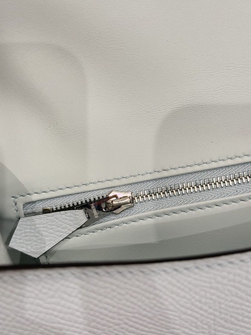 斜めがけバッグ レディース おしゃれ HERMES コンスタンス 24 ミロワール ブルーブリュム ヴォーエプソン シルバー金具 2627533 エルメス専門店 - 画像 (13)