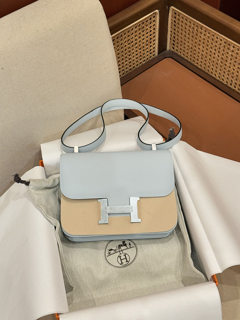 斜めがけバッグ レディース おしゃれ HERMES コンスタンス 24 ミロワール ブルーブリュム ヴォーエプソン シルバー金具 2627533 エルメス専門店 - 画像 (11)