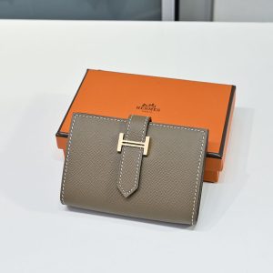 ベアン カードケース 定価