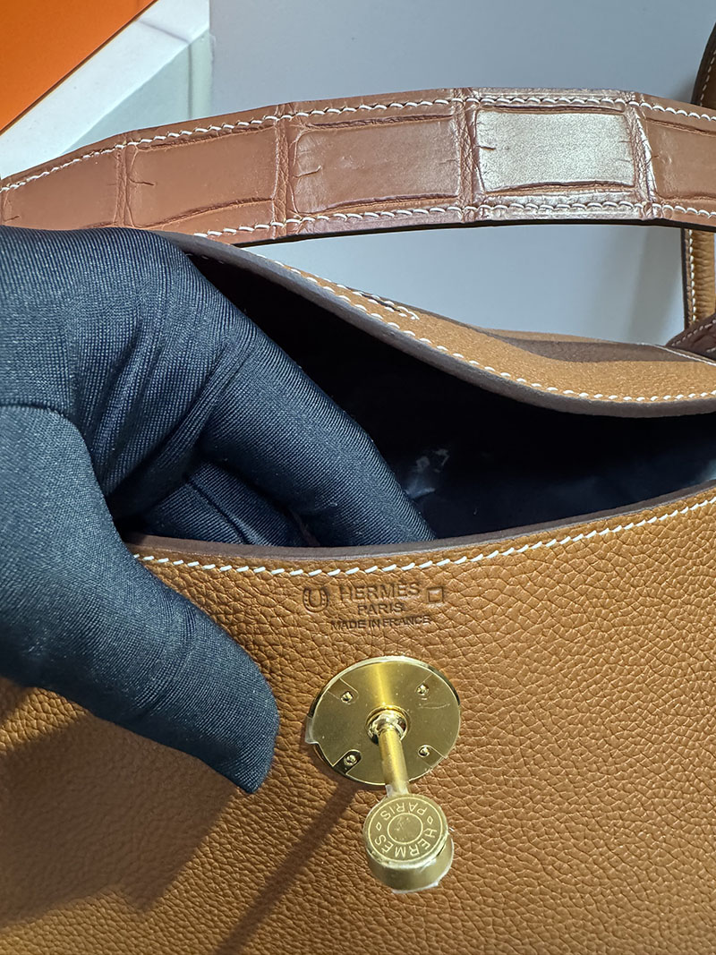 リンディ エルメス 定価 HERMES リンディ26 フォーブ/ルージュグレナ バレニアフォーブル/クロコダイル シルバー金具 2627622 - 画像 (7)