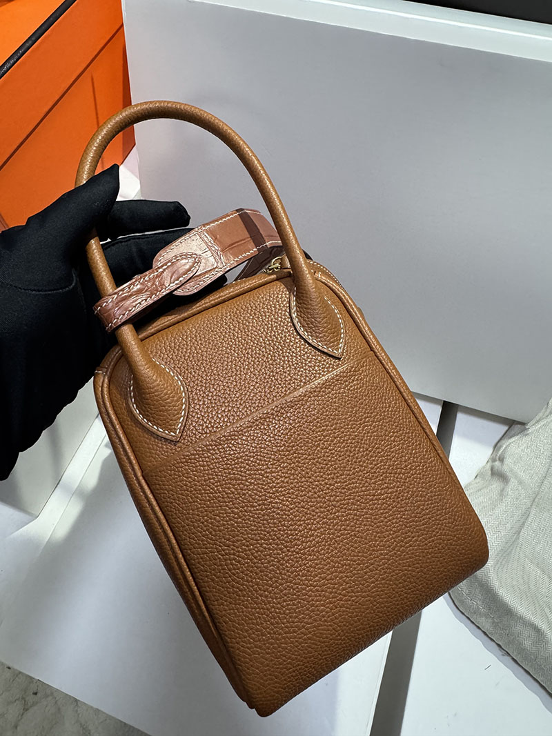 リンディ エルメス 定価 HERMES リンディ26 フォーブ/ルージュグレナ バレニアフォーブル/クロコダイル シルバー金具 2627622 - 画像 (5)