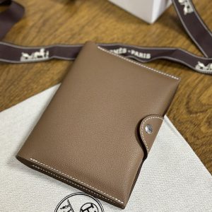 エルメス カードケース メンズ