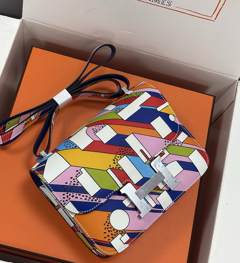 コンスタンス ミニ 値段