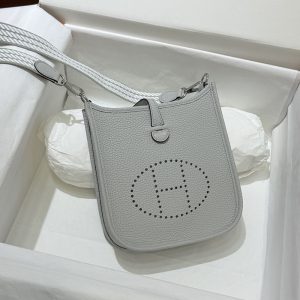 ミニショルダーバッグ 軽量