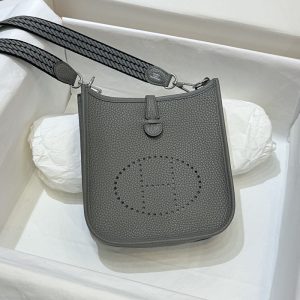 エブリン ミニ 人気色