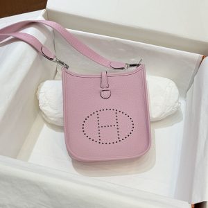 エルメス ミニ エブリン 公式