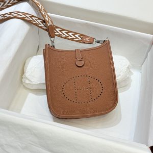 エヴリン 16 サイズ