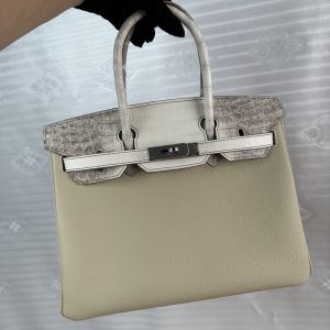 バーキン ヒマラヤ 芸能人