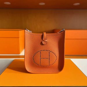 エルメス エヴリン 16