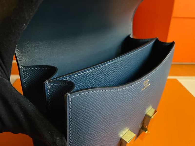 エルメス コンスタンス ミニ HERMES コンスタンス3 ミニ ディープブルー ヴォーエプソン ゴールド金具 2627717 エルメス 新作バッグ - 画像 (3)