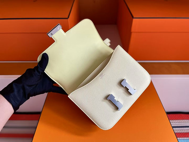 エルメス コンスタンスミニ HERMES コンスタンス3 ミニ ジョーヌミルトン ヴォーエプソン シルバー金具 2627747 エルメス 新作バッグ - 画像 (8)