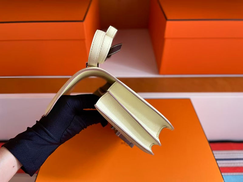 エルメス コンスタンスミニ HERMES コンスタンス3 ミニ ジョーヌミルトン ヴォーエプソン シルバー金具 2627747 エルメス 新作バッグ - 画像 (7)