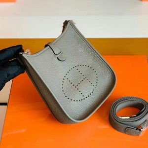 エルメス エヴリン ミニ