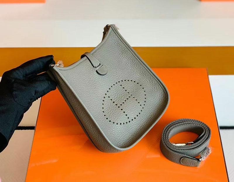 エルメス エヴリン ミニ