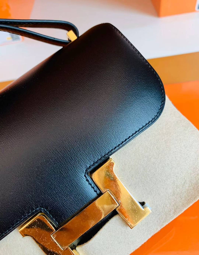 エルメス コンスタンス ミニ HERMES コンスタンス3 ミニ 黒 ブラック ボックスカーフ ゴールド金具 2627764 エルメス 新作バッグ - 画像 (3)