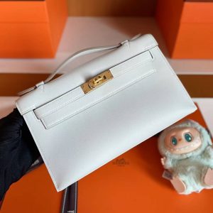 エルメス ポシェット ケリー 定価