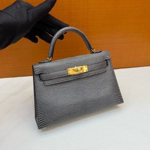 エルメス ミニケリー 定価