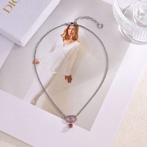 ディオール ネックレス レディース