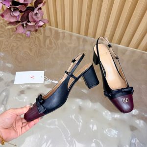 ヴァレンティノ パンプス セール