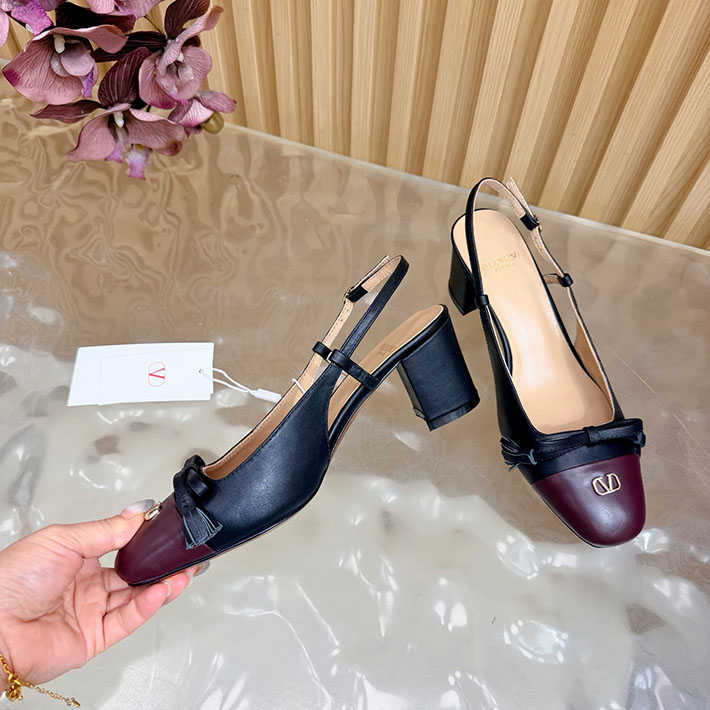 ヴァレンティノ パンプス セール