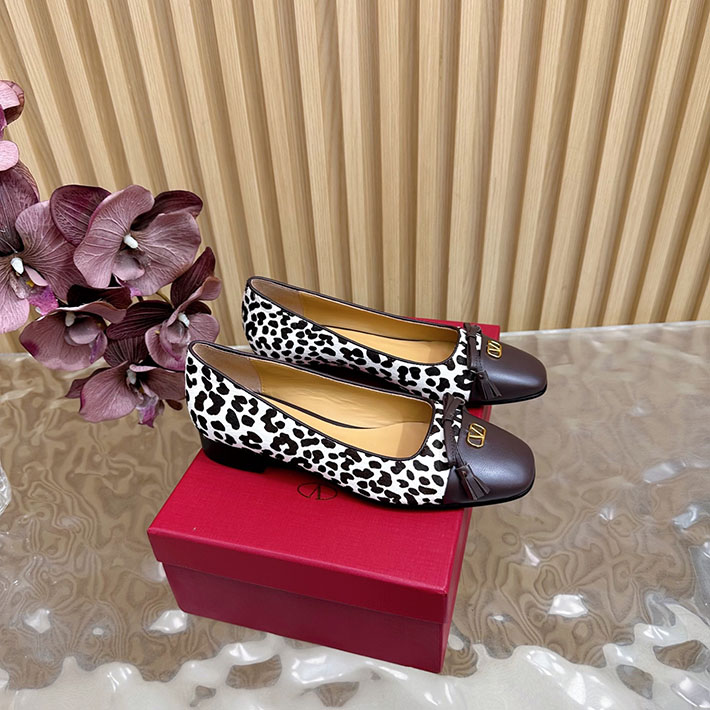 ヴァレンティノ 靴 シューズ VALENTINO Garavani レオパード フラットシューズ 2628211 プラダ パンプス アウトレット - 画像 (9)