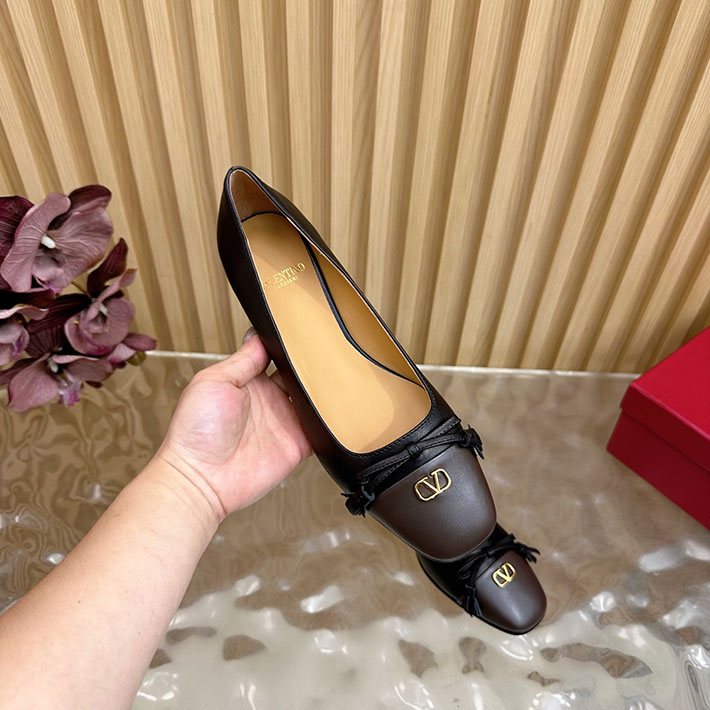 ヴァレンティノ 靴 シューズ VALENTINO Garavani レオパード フラットシューズ 2628213 プラダ フラットシューズ アウトレット - 画像 (5)