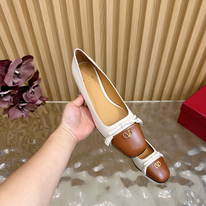 ヴァレンティノ 靴 シューズ VALENTINO Garavani レオパード フラットシューズ 2628214 プラダ バレリーナ フラットシューズ - 画像 (3)