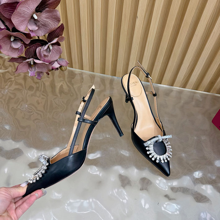 ヴァレンティノ パンプス 黒