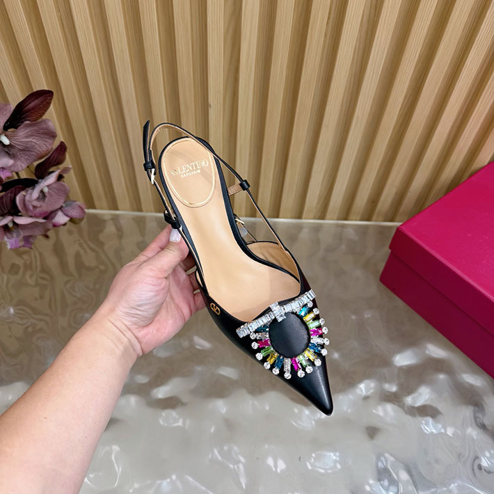 ヴァレンティノ 靴 シューズ レディース VALENTINO 65mm レザースクエアビジューパンプス 2628216 ヴァレンティノ パンプス アウトレット - 画像 (3)