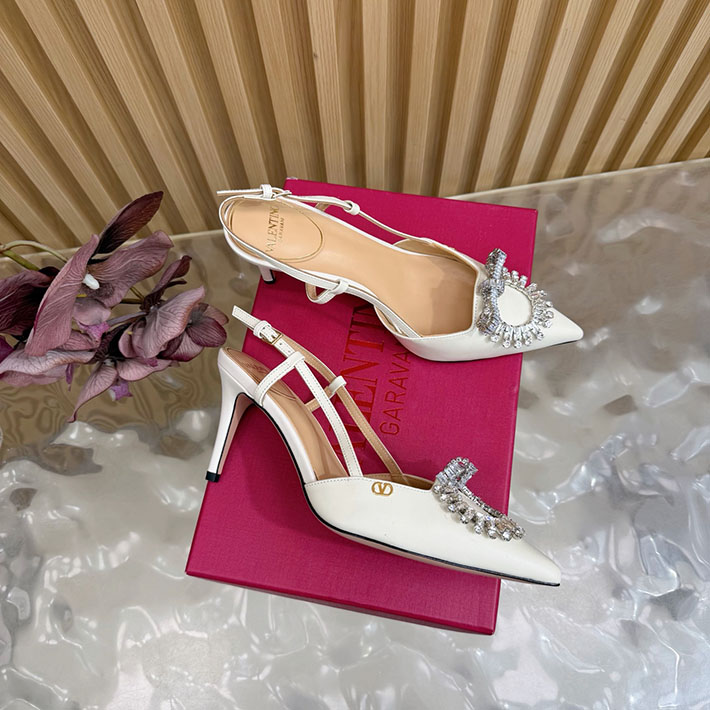 ヴァレンティノ 靴 シューズ レディース VALENTINO 80mm レザースクエアビジューパンプス 2628218 ヴァレンティノ パンプス 結婚式 - 画像 (6)