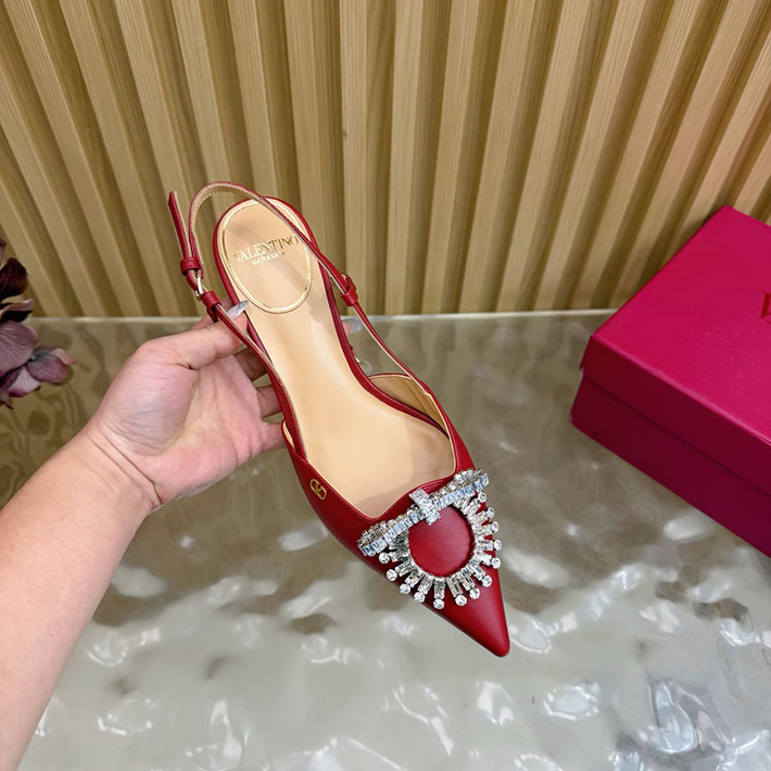 ヴァレンティノ 靴 シューズ レディース VALENTINO 40mm レザースクエアビジューパンプス 2628219 ヴァレンティノ パンプス 赤 - 画像 (9)