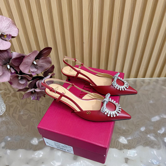 ヴァレンティノ 靴 シューズ レディース VALENTINO 40mm レザースクエアビジューパンプス 2628219 ヴァレンティノ パンプス 赤 - 画像 (7)