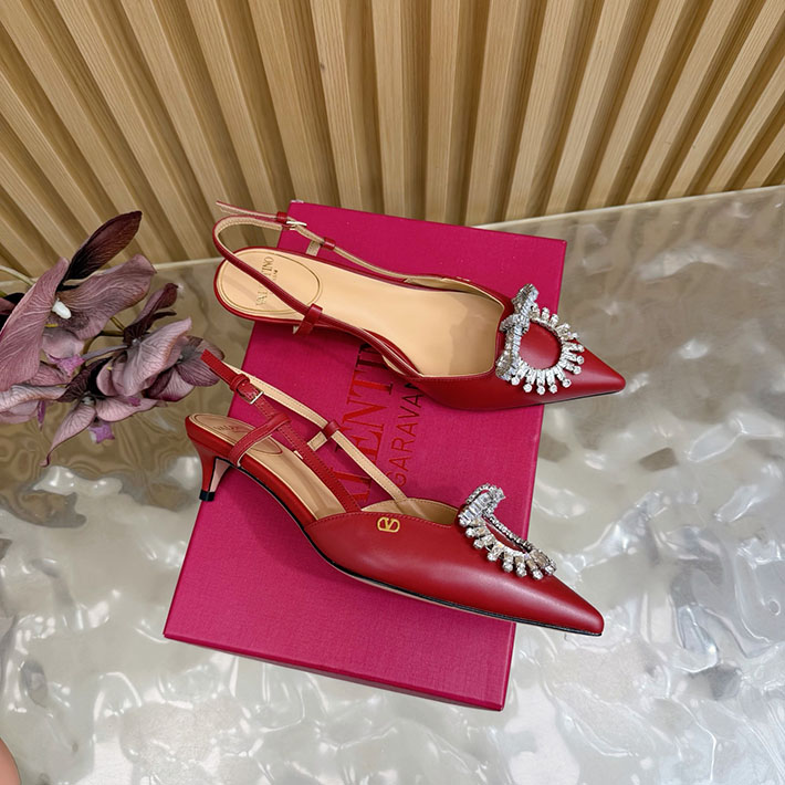 ヴァレンティノ 靴 シューズ レディース VALENTINO 40mm レザースクエアビジューパンプス 2628219 ヴァレンティノ パンプス 赤 - 画像 (6)