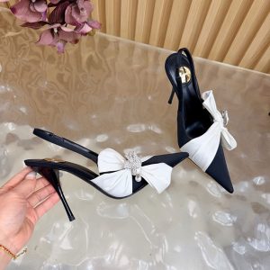 イブ サン ローラン パンプス 値段