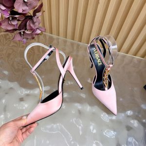 ヴェルサーチ アウトレット 店舗