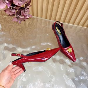 パンプスブランド 30代