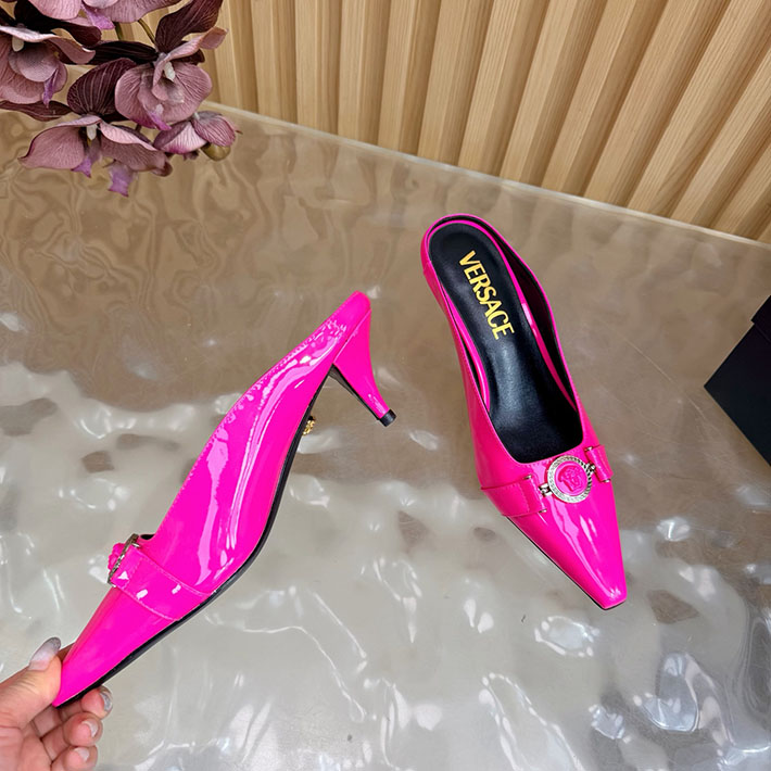 歩きやすいパンプス 仕事