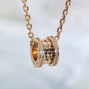 ブルガリ ネックレス 人気