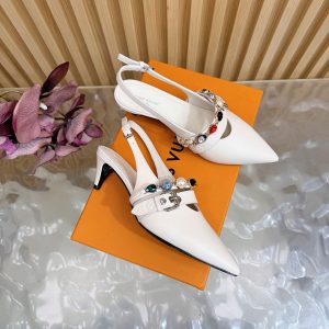 40代 パンプス ハイブランド