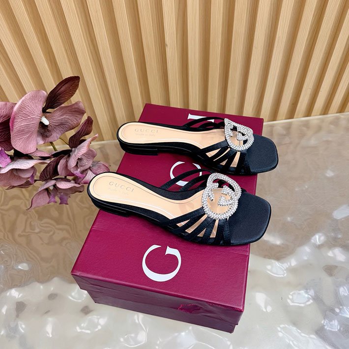 グッチ直営アウトレット店 GUCCI クリスタル インターロッキングG付き スライドサンダル 2628281 グッチ サンダル レディース - 画像 (9)
