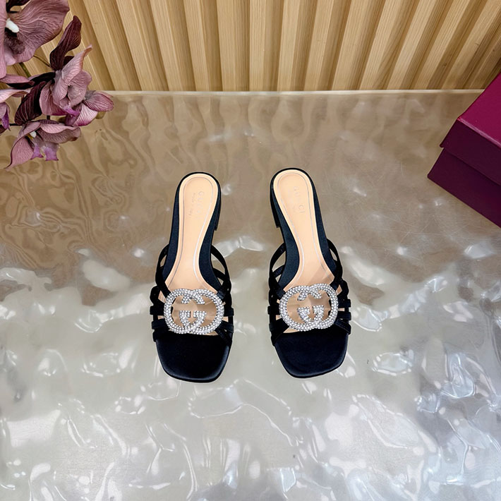 グッチ直営アウトレット店 GUCCI クリスタル インターロッキングG付き スライドサンダル 2628281 グッチ サンダル レディース - 画像 (6)