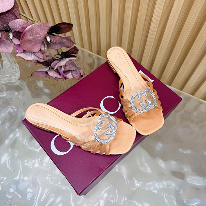 グッチ直営アウトレット店 GUCCI クリスタル インターロッキングG付き スライドサンダル 2628282 グッチ サンダル アウトレット - 画像 (8)