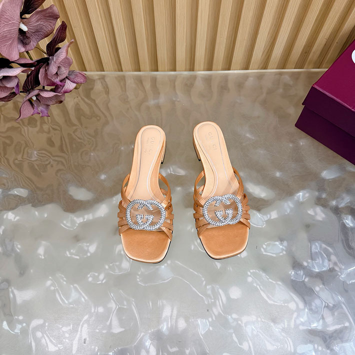 グッチ直営アウトレット店 GUCCI クリスタル インターロッキングG付き スライドサンダル 2628282 グッチ サンダル アウトレット - 画像 (6)
