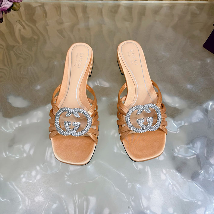 グッチ直営アウトレット店 GUCCI クリスタル インターロッキングG付き スライドサンダル 2628282 グッチ サンダル アウトレット - 画像 (5)