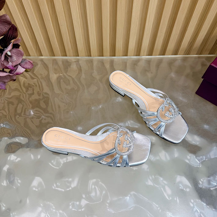 グッチ直営アウトレット店 GUCCI クリスタル インターロッキングG付き スライドサンダル 2628290 サンダル ブランド レディース 20代 - 画像 (3)