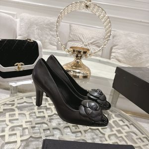 シャネル パンプス 黒