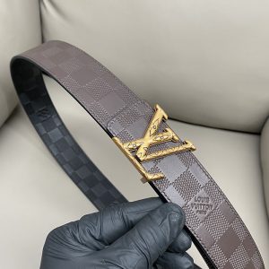 ルイヴィトン ベルト 革交換