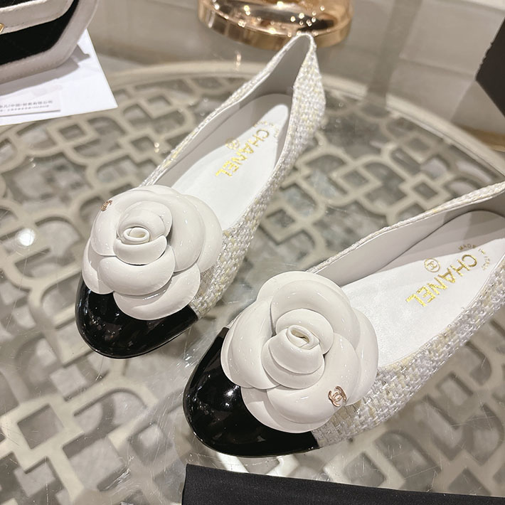 最高級シャネルスーパーコピー CHANEL 45mm 大人気バレリーナ フラットシューズ ホワイト 2628388 シャネル バレエシューズ 人気 - 画像 (6)
