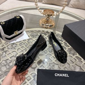 シャネル パンプス 黒